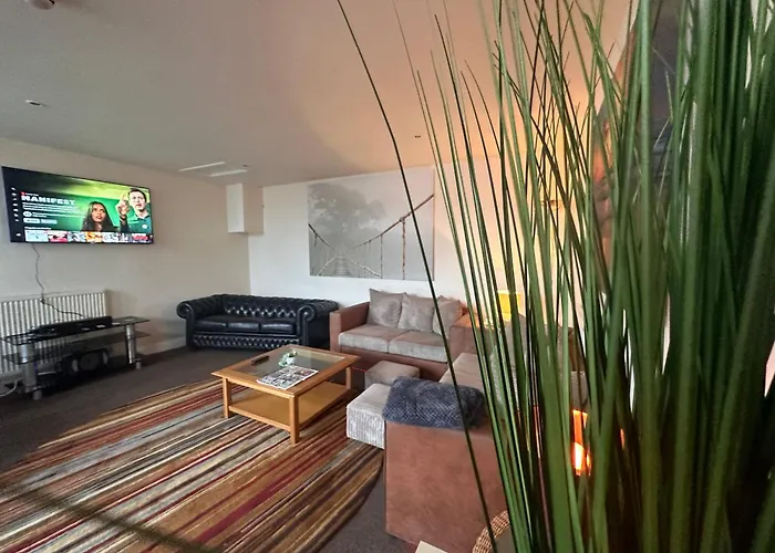 Moor Park Apartments